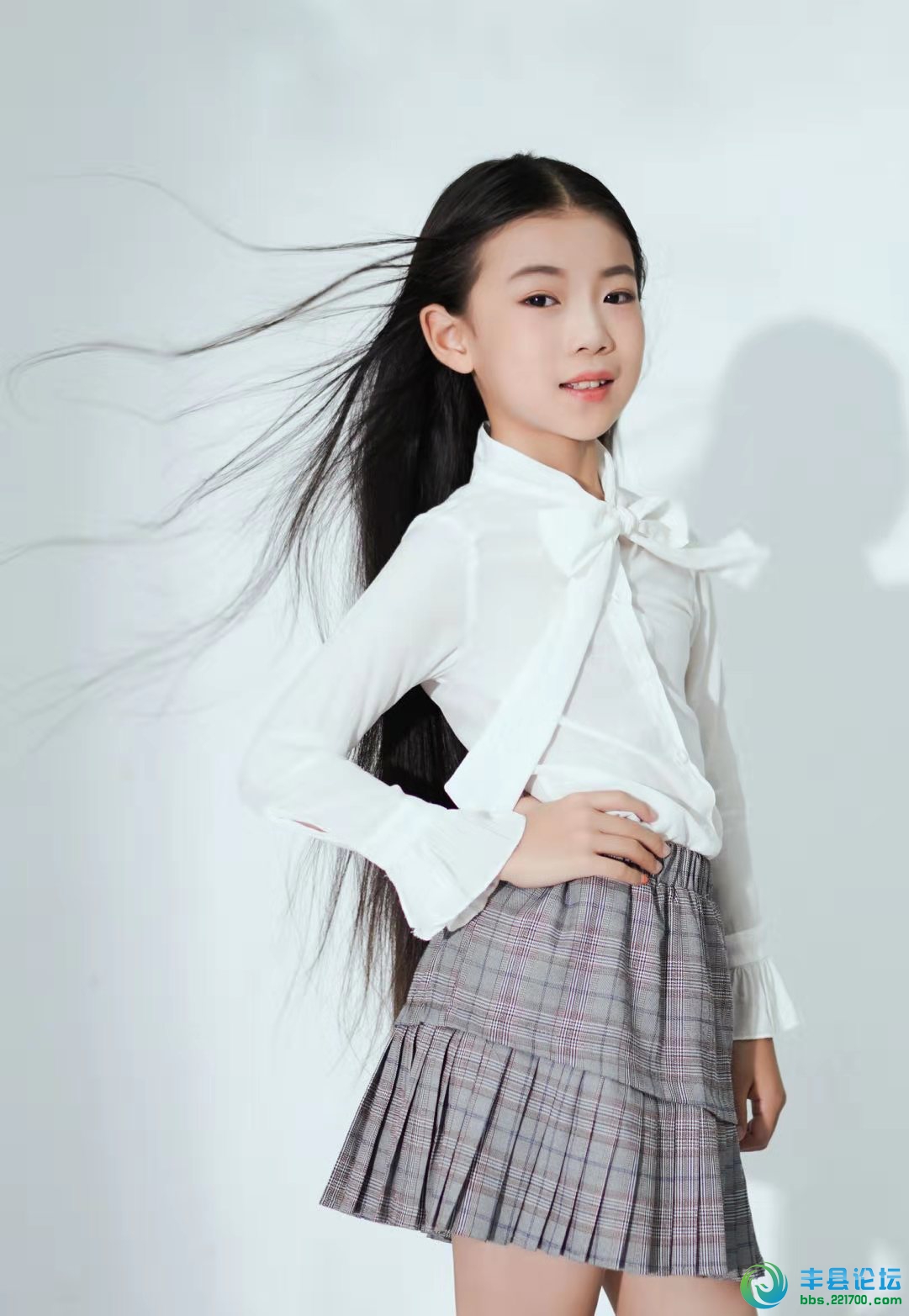 丰县小姑娘再登央视舞台,今晚cctv3精彩播出,欢迎收看