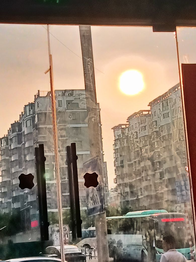 20250517093847front2_0_399048_FhE8TvcXhvlExznGUFyrP8SRZ4tZ.jpg