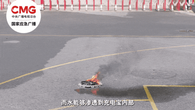 084002l8dvaafadblh2uoo.gif