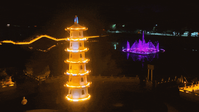 084455cus1c9siu1f3vmtf.gif