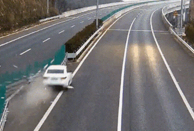 085047k7izk9z1i1hwu9wo.gif