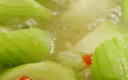 091851en3b93qf9fr7frzr.gif