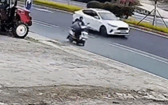 090302nrr4z4d54c94fx82.gif