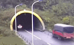 103530ff4yvkixiry3j3s3.gif