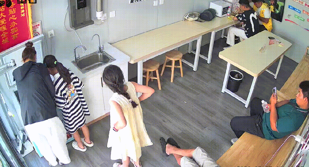 091023q11ep1mmp99qd3mq.gif