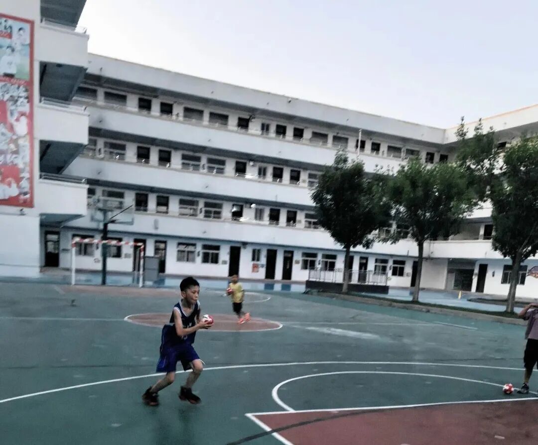 094855py8jmsu0n6qi84uj.jpeg
